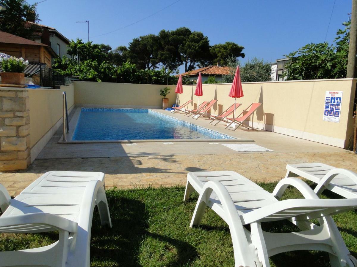 Pino Apartment